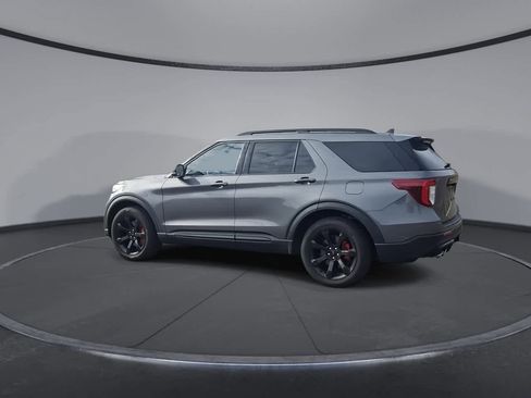 Certified 2023 Ford Explorer ST w/ Equipment Group 401A image 6