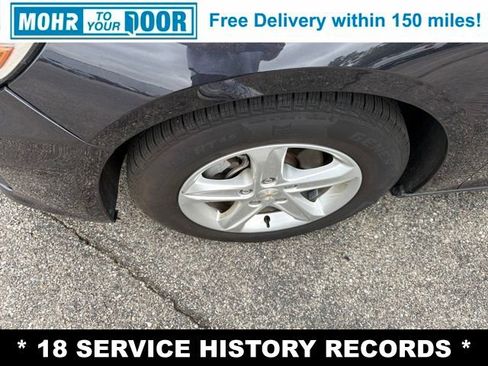 Used 2022 Chevrolet Malibu LS FWD image 11