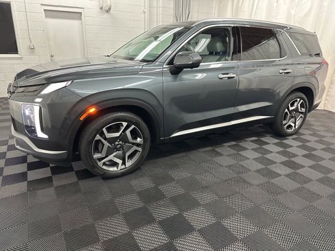 Used 2023 Hyundai Palisade SEL w/ Cargo Package image 5