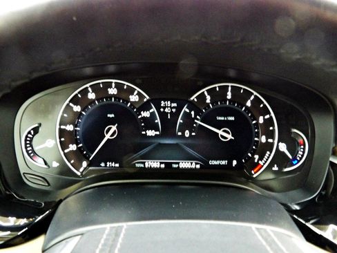 Used 2018 BMW 530i xDrive image 15