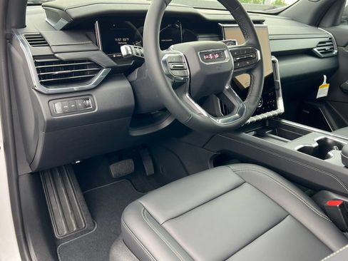 New 2026 GMC Acadia Elevation w/ Black Edition AWD/4WD image 18
