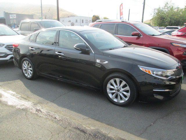 Used 2018 Kia Optima EX FWD image 1