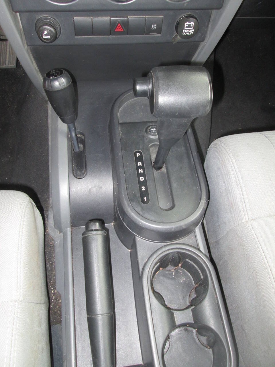 Used 2008 Jeep Wrangler Unlimited Sahara w/ Trailer Tow Group AWD/4WD image 19