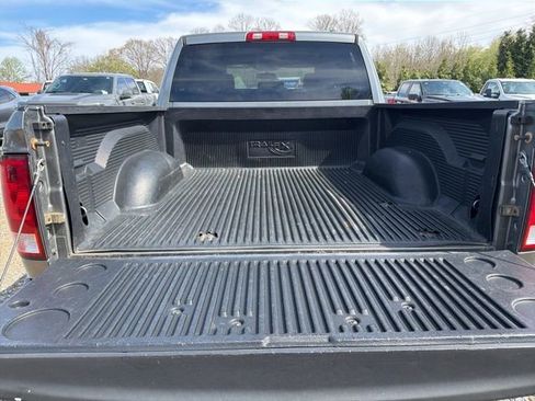 Used 2012 RAM 1500 Express w/ ST Popular Equipment Group image 9