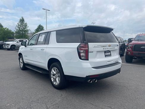 Used 2023 Chevrolet Suburban Premier RWD image 5