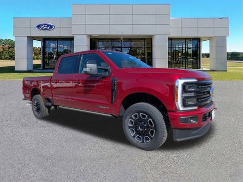 New 2026 Ford F250 Platinum w/ FX4 Off-Road Package AWD/4WD image 2