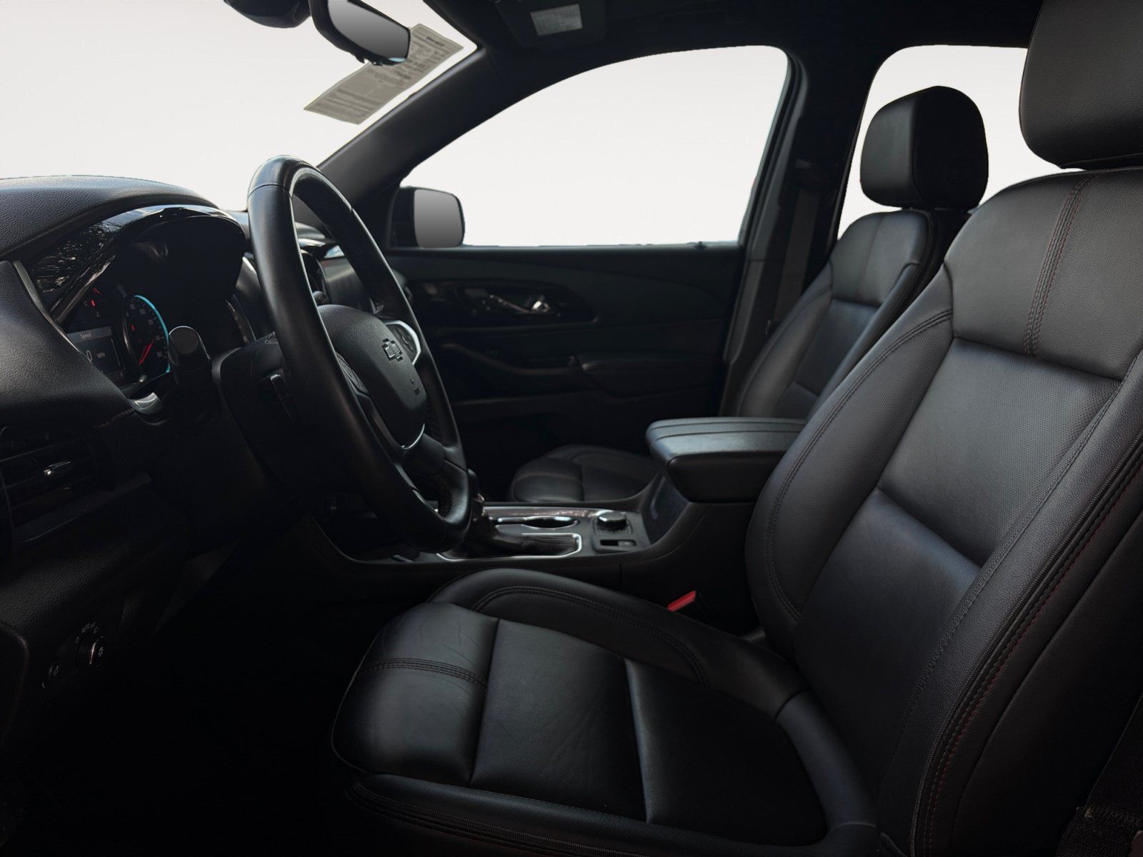 Used 2023 Chevrolet Traverse RS AWD/4WD image 23