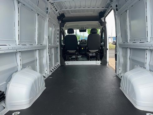 New 2026 RAM ProMaster 2500 w/ Upfitter's Prep Package FWD image 23