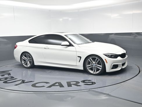 Used 2018 BMW 440i Coupe RWD image 2