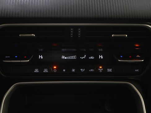 Certified 2025 MAZDA CX-90 3.3 Turbo w/ Select Package image 21