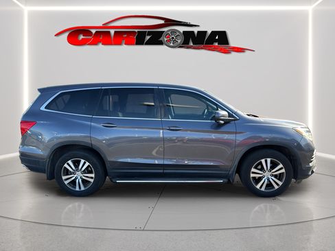 Used 2018 Honda Pilot EX image 4