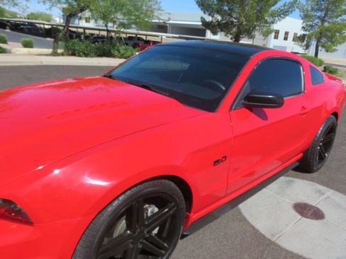 Used 2014 Ford Mustang GT Premium w/ Electronics Package RWD image 8