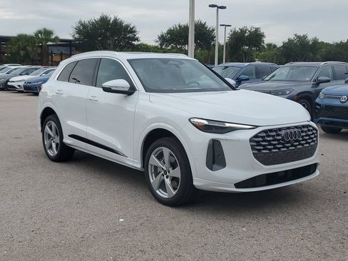 New 2026 Audi Q5 Premium Plus AWD/4WD image 2