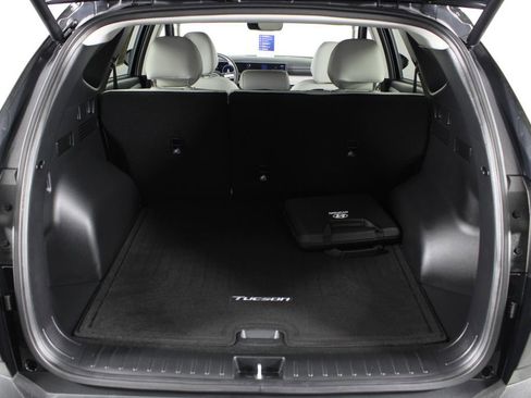 Used 2025 Hyundai Tucson SEL image 16