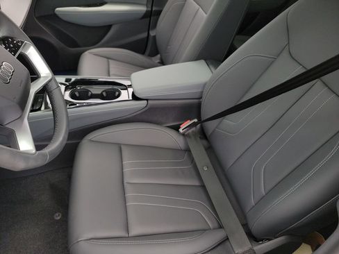 New 2026 Audi Q3 quattro 2.0T AWD/4WD image 17