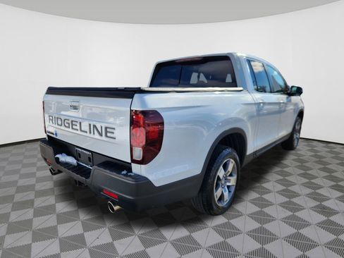 Certified 2024 Honda Ridgeline RTL image 4