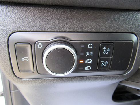 Used 2023 Ford Escape ST-Line w/ Tech Pack #1 image 11