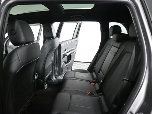 Certified 2023 Mercedes-Benz GLB 250 image 19