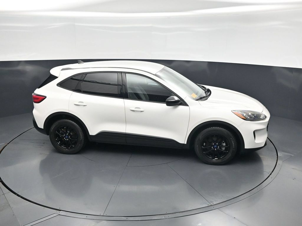 Used 2020 Ford Escape SE Sport FWD image 54
