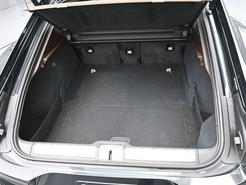 New 2026 Porsche Panamera image 34