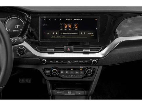 Certified 2022 Kia Niro EX Premium w/ Cold Weather Package FWD image 13