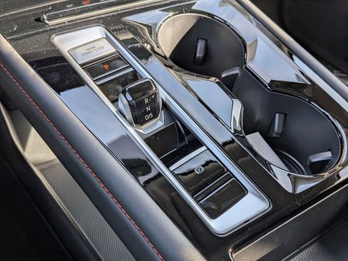 New 2026 Volkswagen Atlas Peak Edition AWD/4WD image 24
