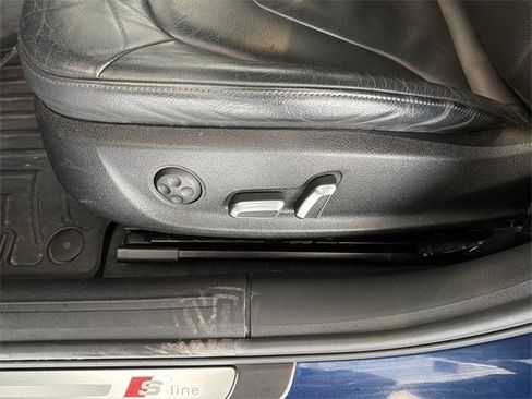 Used 2015 Audi A4 2.0T Prestige image 21