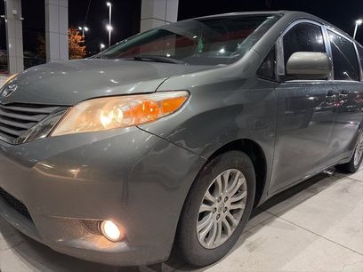 Used 2013 Toyota Sienna XLE