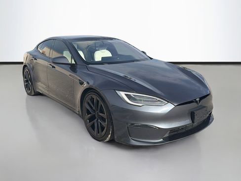 Used 2022 Tesla Model S Plaid image 7