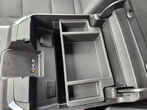 New 2026 Chevrolet Silverado 1500 RST AWD/4WD image 16
