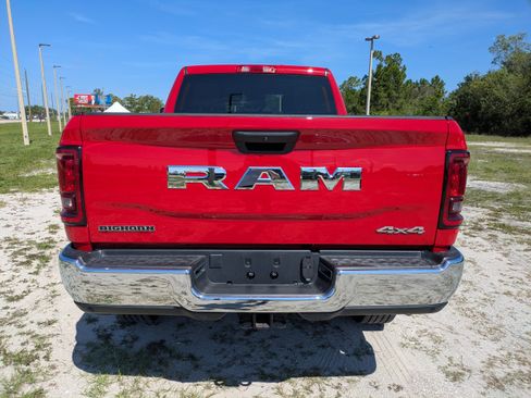 Used 2026 RAM 2500 Big Horn AWD/4WD image 5