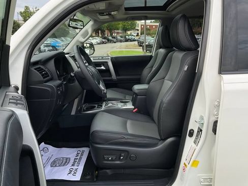Used 2019 Toyota 4Runner SR5 Premium RWD image 13
