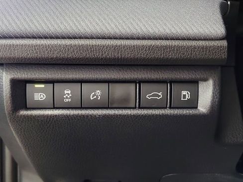 Used 2026 Toyota Camry SE w/ Convenience Package FWD image 23