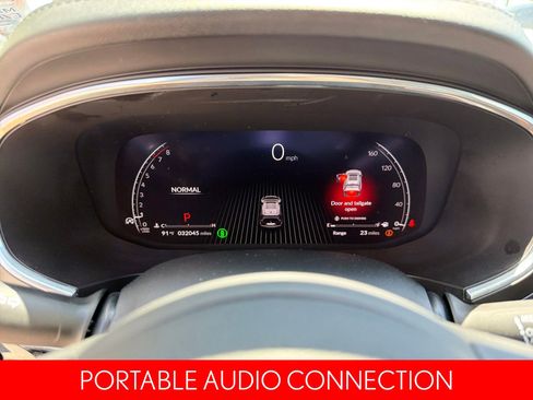 Used 2023 Acura MDX FWD w/ Technology Package image 14