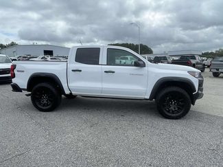 Used 2024 Chevrolet Colorado Trail Boss w/ Advanced Trailering Package AWD/4WD video 2