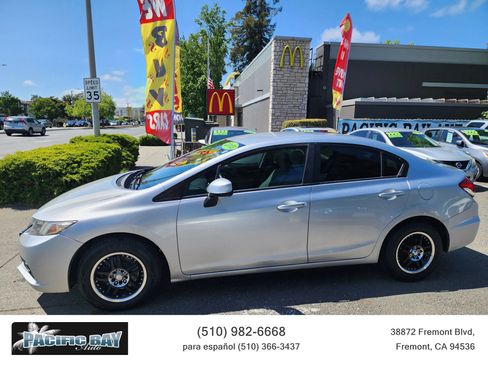 Used 2013 Honda Civic LX image 4