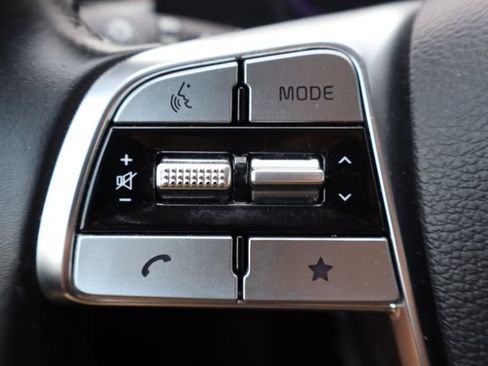 Used 2025 Kia Telluride S FWD image 17