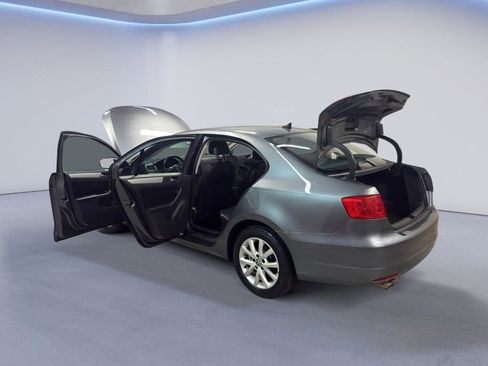 Used 2013 Volkswagen Jetta SE image 10