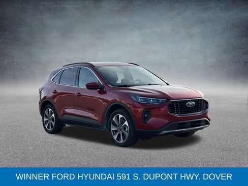 Certified 2024 Ford Escape Platinum w/ Premium Technology Package image 6