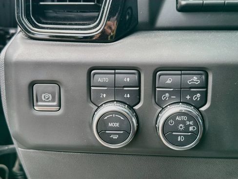 Used 2024 GMC Sierra 1500 AT4X AWD/4WD image 22