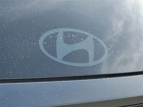 Certified 2025 Hyundai Tucson Limited image 29