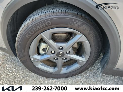 Used 2025 Kia K4 FWD image 5