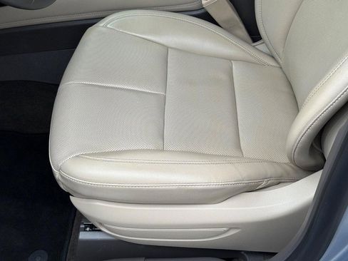 Used 2022 Lincoln Corsair AWD w/ Equipment Group 101A image 24