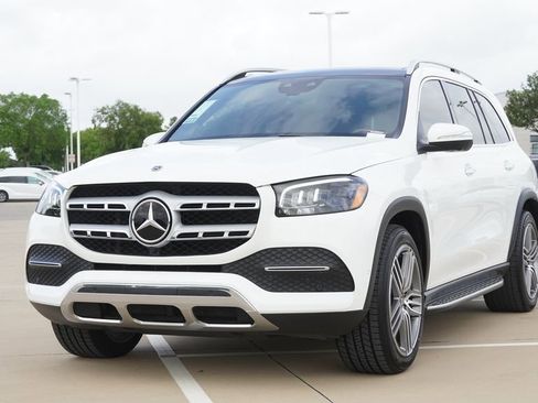 Used 2022 Mercedes-Benz GLS 450 4MATIC image 4