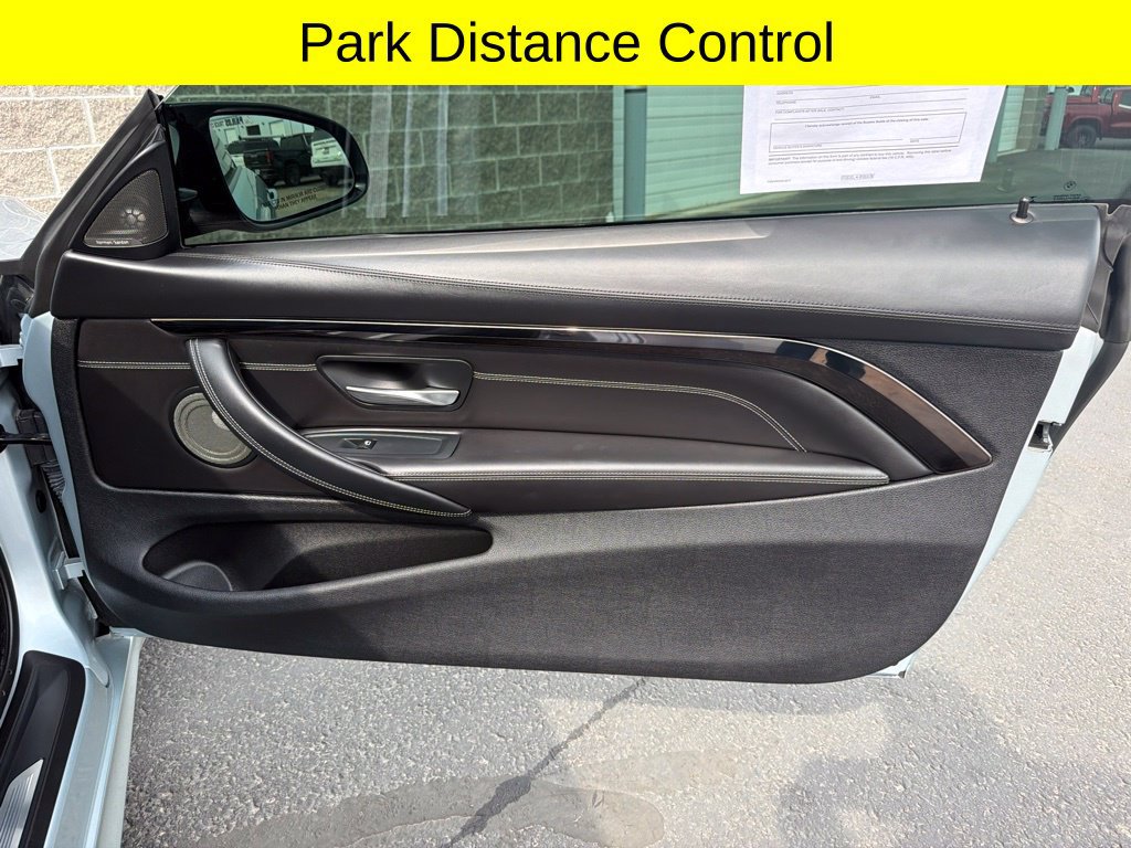 Used 2016 BMW M4 Coupe RWD image 31