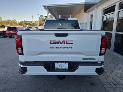 New 2026 GMC Sierra 1500 Elevation image 7