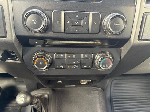 Used 2018 Ford F550 4x4 Regular Cab Super Duty image 29