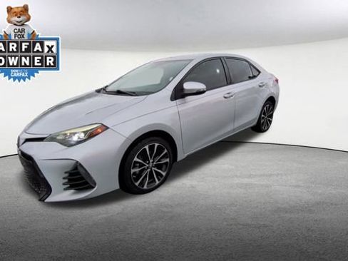 Used 2019 Toyota Corolla L image 4