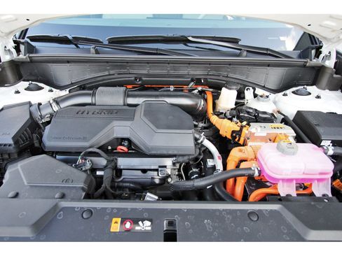 Certified 2026 Hyundai Santa Fe SE FWD image 33