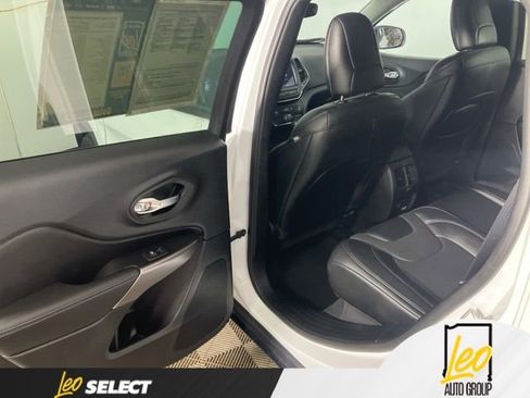 Used 2022 Jeep Cherokee Latitude Lux FWD image 20